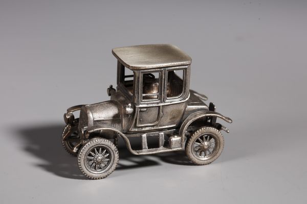 ARGENTIERE ITALIANO DEL XX SECOLO : Collezione di 13 modellini d'auto d'epoca in argento  - Asta Asta 379 | ARTE ANTICA E DEL XIX SECOLO - Dipinti antichi e antiquariato  Online - Associazione Nazionale - Case d'Asta italiane