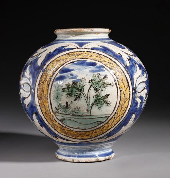 MANIFATTURA SICILIANA DEL XVIII SECOLO : Vaso globulare in maiolica policroma con decoro a girali e paesaggio stilizzato entro riserva circolare  - Asta Asta 379 | ARTE ANTICA E DEL XIX SECOLO - Dipinti antichi e antiquariato  Online - Associazione Nazionale - Case d'Asta italiane