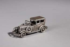 ARGENTIERE ITALIANO DEL XX SECOLO : Collezione di 13 modellini d'auto d'epoca in argento  - Asta Asta 379 | ARTE ANTICA E DEL XIX SECOLO - Dipinti antichi e antiquariato  Online - Associazione Nazionale - Case d'Asta italiane