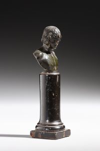 BRONZISTA DEL XIX SECOLO : Busto di fanciullo in bronzo, probabilmente Antinoo  - Asta Asta 379 | ARTE ANTICA E DEL XIX SECOLO - Dipinti antichi e antiquariato  Online - Associazione Nazionale - Case d'Asta italiane