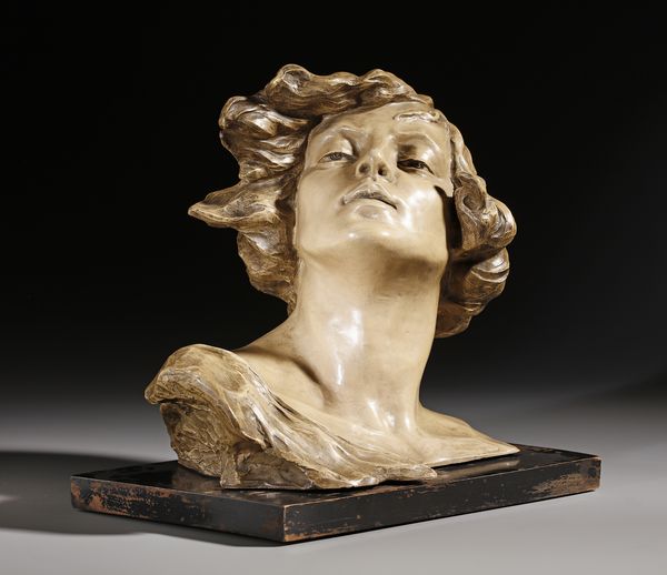 SCULTORE DEL XX SECOLO : Busto femminile in metallo patinato, su base in legno  - Asta Asta 381 | ARTE ANTICA E DEL XIX SECOLO - Dipinti del XIX secolo  Online - Associazione Nazionale - Case d'Asta italiane