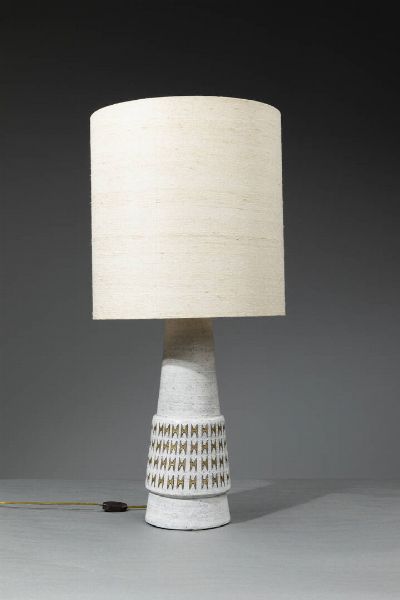 ALDO LONDI : Lampada da tavolo in ceramica con decori in oro. Anni '60 h cm 49  - Asta Design e illuminazione - Associazione Nazionale - Case d'Asta italiane