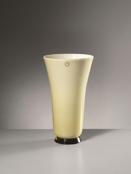 Vaso della serie ANNI 30  - Asta Design e Arti Decorative del '900 - Associazione Nazionale - Case d'Asta italiane