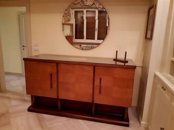 Credenza impiallacciata in satinwood ed altre essenze  - Asta L'arte di arredare - Associazione Nazionale - Case d'Asta italiane