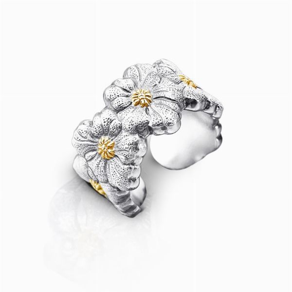 Anello Eternelle Blossoms Gardenia     Buccellati  - Asta Pandolfini per Amici di URI - Asta Benefica per Sostenere la Ricerca Scientifica Urologica - Associazione Nazionale - Case d'Asta italiane