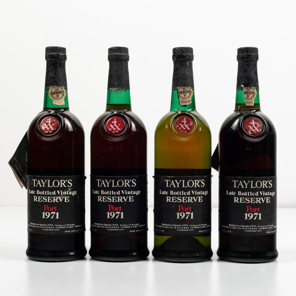 Taylor's, Late Bottled Vintage Reserve Port  - Asta Winter Wine Auction - Associazione Nazionale - Case d'Asta italiane