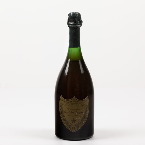 Moet et Chandon, Dom Perignon  - Asta Winter Wine Auction - Associazione Nazionale - Case d'Asta italiane