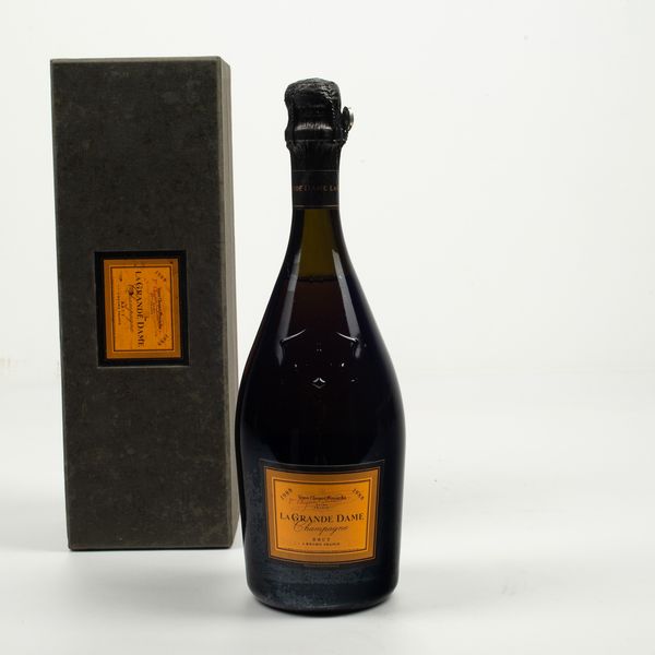 Veuve Clicquot, La Grande Dame  - Asta Winter Wine Auction - Associazione Nazionale - Case d'Asta italiane