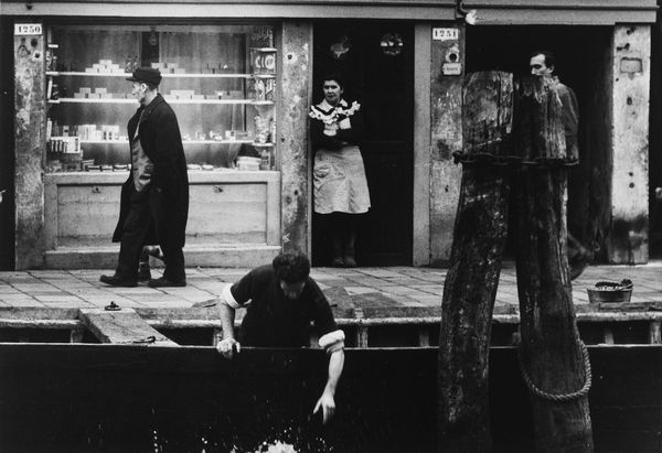 Gianni Berengo Gardin : Venezia  - Asta Fotografia: Under 1K - Associazione Nazionale - Case d'Asta italiane