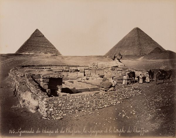 Félix Bonfils : Dahabie sur le Nil ; Piramides des Chops et de Cheffren  - Asta Fotografia: Under 1K - Associazione Nazionale - Case d'Asta italiane