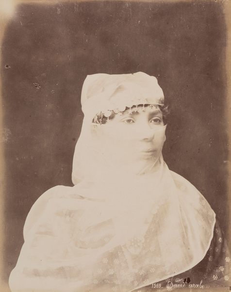 Félix Bonfils : Bdouines portant leurs enfants ; Dame arabe  - Asta Fotografia: Under 1K - Associazione Nazionale - Case d'Asta italiane