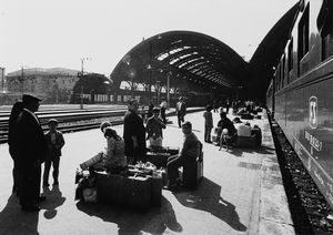 Mimmo Jodice - Senza titolo (Stazione)