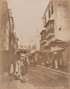 Félix Bonfils - Une rue du vieux Caire un jour de fete ; Une place publique au vieux caire