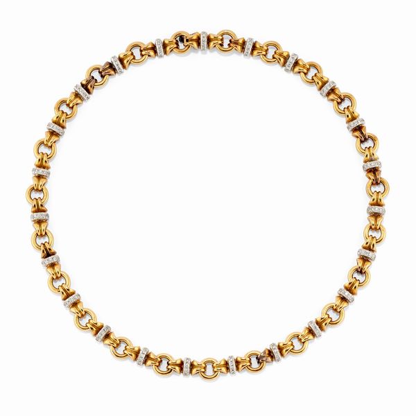 Collana in oro bicolore 18k e diamanti  - Asta Argenti dal XVIII al XX secolo - Associazione Nazionale - Case d'Asta italiane