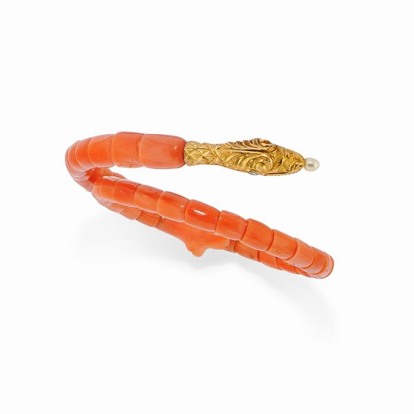 Bracciale in oro giallo 18k, corallo, perla coltivata e pietre sintetiche  - Asta Gioielli - Associazione Nazionale - Case d'Asta italiane