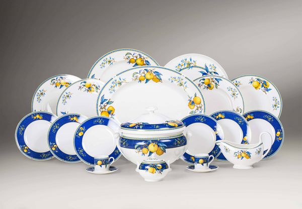 Servizio da tavola Citrons<BR>Inghilterra, Manifattura Wedgwood, fine XX secolo  - Asta L'art de la table - Associazione Nazionale - Case d'Asta italiane