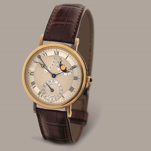 BREGUET - Classique Reserve de Marche, ref 3137BA in oro giallo 18k, carica automatica con fondello a vista e massa oscillante cesellata, fasi lunari e calendario.  - Asta Orologio da polso e da tasca  - Associazione Nazionale - Case d'Asta italiane