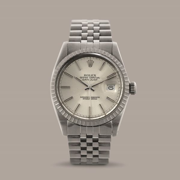 ROLEX - Datejust ref 16030 in acciaio con ghiera godronata, bracciale Jubilee, quadrante Argent con indici a bastone, movimento automatico con datario  - Asta Orologio da polso e da tasca  - Associazione Nazionale - Case d'Asta italiane