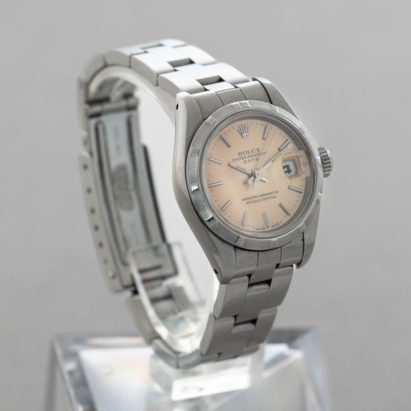 ROLEX - Oyster Perpetual Date ref 69190 in acciaio, quadrante ocra soleil indici applicati in acciaio con ghiera graduata, bracciale Oyster movimento automatico con Garanzia originale  - Asta Orologio da polso e da tasca  - Associazione Nazionale - Case d'Asta italiane