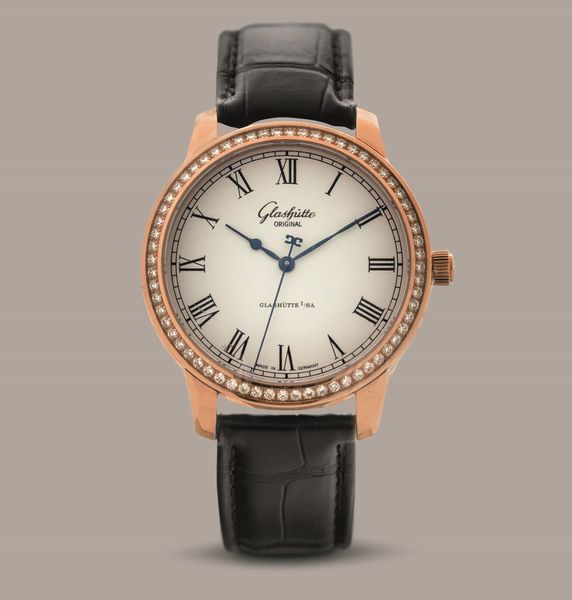 GLASHUTTE - Senator in oro rosa 18k e brillanti, quadrante Argent con numeri Romani, secondi centrali e movimento automatico a vista  - Asta Orologio da polso e da tasca  - Associazione Nazionale - Case d'Asta italiane