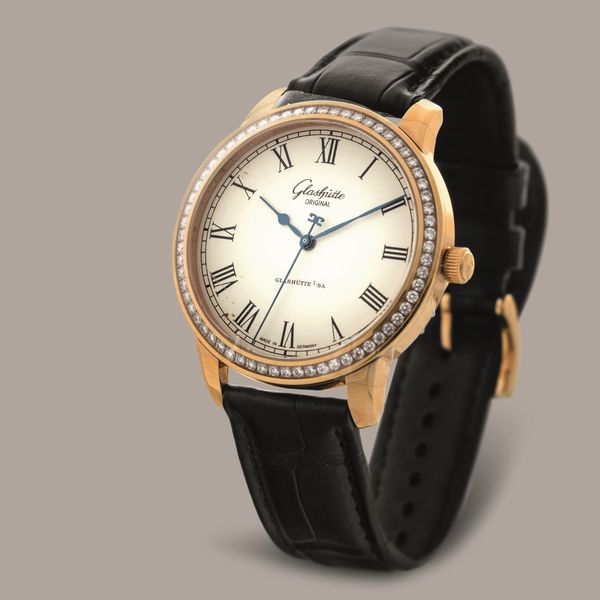 GLASHUTTE - Senator in oro rosa 18k e brillanti, quadrante Argent con numeri Romani, secondi centrali e movimento automatico a vista  - Asta Orologio da polso e da tasca  - Associazione Nazionale - Case d'Asta italiane