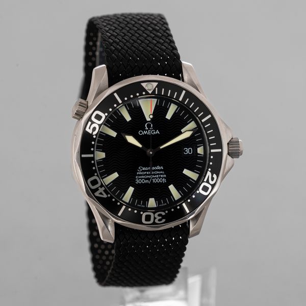 OMEGA - Seamaster 300 in acciaio, automatico, quadrante nero con sfere e indici luminosi, ghiera girevole e fondello a vite  - Asta Orologio da polso e da tasca  - Associazione Nazionale - Case d'Asta italiane