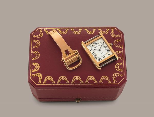 CARTIER - Must Paris in oro 18k carica manuale, quadrante bianco con numeri Romani con astuccio originale  - Asta Orologio da polso e da tasca  - Associazione Nazionale - Case d'Asta italiane