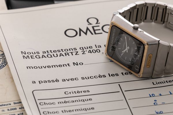 OMEGA - Marine Chronometer ref 198.0082 Megaquartz in acciaio, quadrante nero con datario, movimento al quarzo accompagnato da Certificato di Cronometria  - Asta Orologio da polso e da tasca  - Associazione Nazionale - Case d'Asta italiane