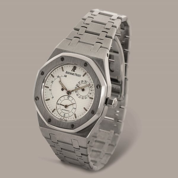 AUDEMARS PIGUET - Royal Oak Dual Time 25730ST in acciaio, doppio fuso orario con riserva di carica e datario, quadrante bianco  - Asta Orologio da polso e da tasca  - Associazione Nazionale - Case d'Asta italiane