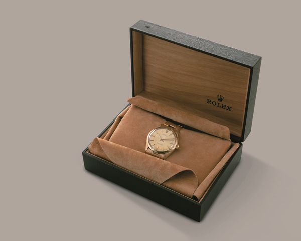 ROLEX - Oyster Perpetual ref 1005 in oro giallo 18k, quadrante champagne, bracciale rivettato, movimento automatico con scatola originale  - Asta Orologio da polso e da tasca  - Associazione Nazionale - Case d'Asta italiane