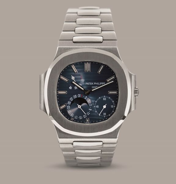 PATEK PHILIPPE - Nautilus ref 3712 in acciaio con fasi lunari riserva di carica a ore sette, funzione di calendario e fondello a vista con movimento automatico  - Asta Orologio da polso e da tasca  - Associazione Nazionale - Case d'Asta italiane