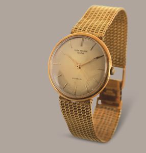 PATEK PHILIPPE - Calatrava in oro giallo 18k braccialato, quadrante dorato personalizzato per Gubelin con indici applicati, secondi centrali  - Asta Orologio da polso e da tasca  - Associazione Nazionale - Case d'Asta italiane