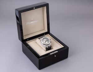 AUDEMARS PIGUET - Offshore Montenapoleone edizione limitata 100 esemplari, ref 26075ST in acciaio, quadrante verde Gran Tapisserie numeri Arabi, tre contatori verticali e datario  - Asta Orologio da polso e da tasca  - Associazione Nazionale - Case d'Asta italiane