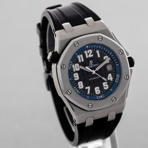 AUDEMARS PIGUET - Offshore Diver Boutique Edition, ref 15701ST in acciaio con quadrante Gran Tapisserie nero e rehaut blu, con scatola e garanzia  - Asta Orologio da polso e da tasca  - Associazione Nazionale - Case d'Asta italiane