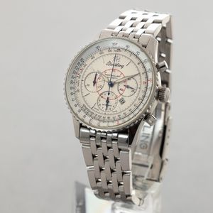 BREITLING - Navitimer Montbrilliant A41030, cronografo tre contatori com datario, tasti a pompa ghiera girevole, bracciale Pilot movimento automatico  - Asta Orologio da polso e da tasca  - Associazione Nazionale - Case d'Asta italiane