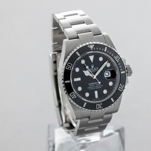 ROLEX - Submariner ref 126610LN automatico con datario cassa in acciaio e bracciale Oyster, accompagnato da astuccio originale e garanzia  - Asta Orologio da polso e da tasca  - Associazione Nazionale - Case d'Asta italiane