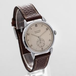 MOVADO - Solidograf Antimagnetico fuori misura, solo tempo con piccoli secondi, quadrante Argent numeri Arabi, movimento a carica manuale  - Asta Orologi da Polso e da Tasca - Associazione Nazionale - Case d'Asta italiane