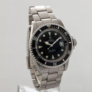 TUDOR - Submariner ref 79090 in acciaio, quadrante nero con pallettoni al trizio, funzione di datario, ghiera girevole nera e movimento automatico con garanzia originale  - Asta Orologi da Polso e da Tasca - Associazione Nazionale - Case d'Asta italiane