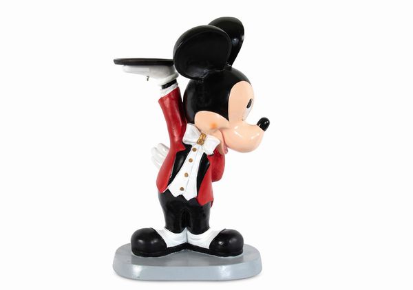 Disney: Statua Topolino Maggiordomo con vassoio  - Asta POP Culture e Manifesti d'Epoca - Associazione Nazionale - Case d'Asta italiane