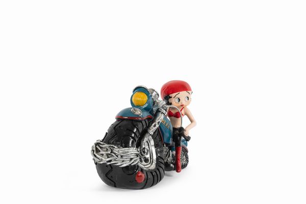 Statua Betty Boop motociclista  - Asta POP Culture e Manifesti d'Epoca - Associazione Nazionale - Case d'Asta italiane