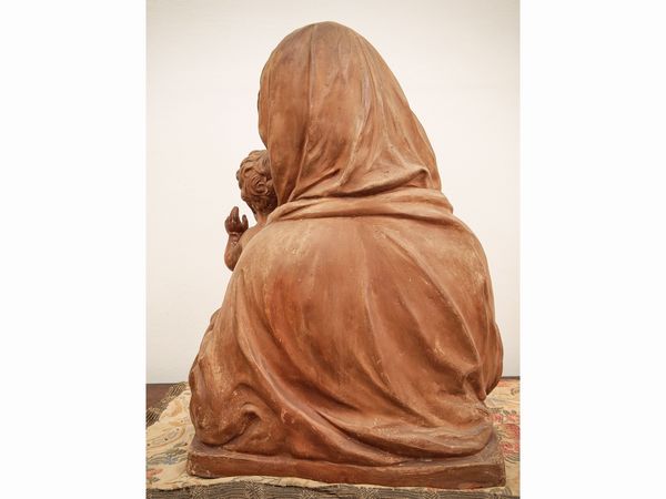 Scultore francese nella cerchia di Jean-Baptiste Pigalle : Madonna con Bambino  - Asta Arredi e Dipinti dal Castello di Gamberaia a Firenze - Associazione Nazionale - Case d'Asta italiane