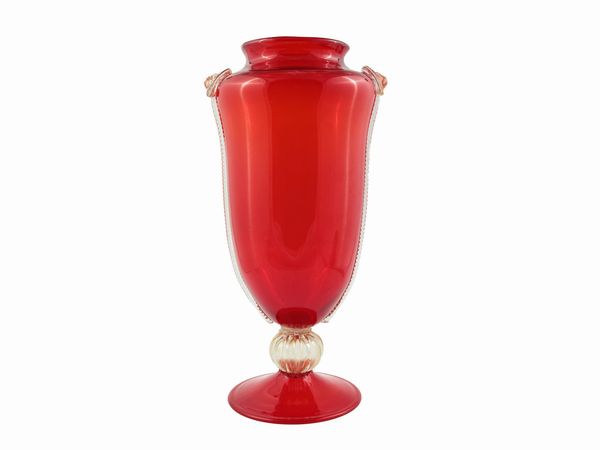 Vaso in vetro soffiato rosso rubino  - Asta Arredi e Dipinti dal Castello di Gamberaia a Firenze - Associazione Nazionale - Case d'Asta italiane