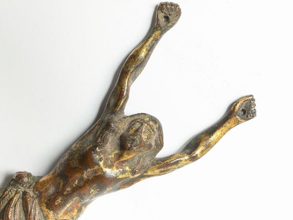 Cristo in bronzo dorato  - Asta Arredi e Dipinti dal Castello di Gamberaia a Firenze - Associazione Nazionale - Case d'Asta italiane