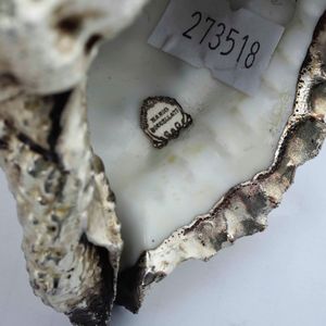 Due conchiglie rivestite in argento. Argenteria artistica del XX-XXI secolo  - Asta Argenti da Collezione | Antichi - Associazione Nazionale - Case d'Asta italiane