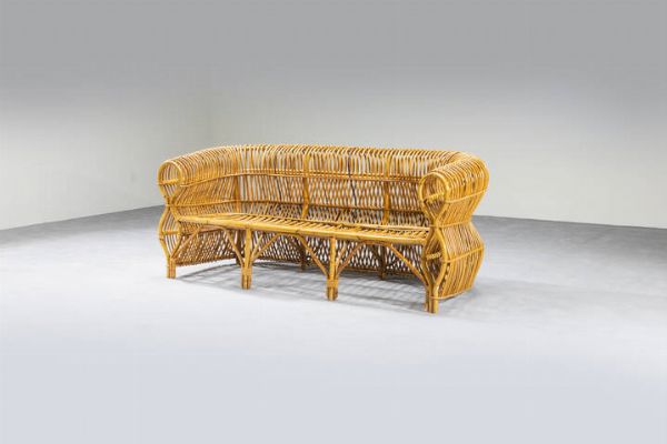 F.LLI CASTANO : Divano in bamboo e canna d'India. Anni '60 cm 72x178x70  - Asta Design - Associazione Nazionale - Case d'Asta italiane