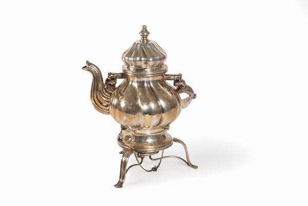 Samovar in argento, secolo XX  - Asta Incanti d'arte - Associazione Nazionale - Case d'Asta italiane