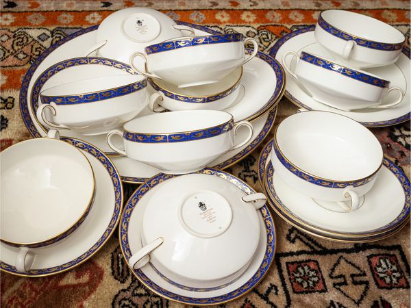 Assortimento di accessori in porcellana, Wedgwood, Marina  - Asta L'Arte di Arredare - Associazione Nazionale - Case d'Asta italiane