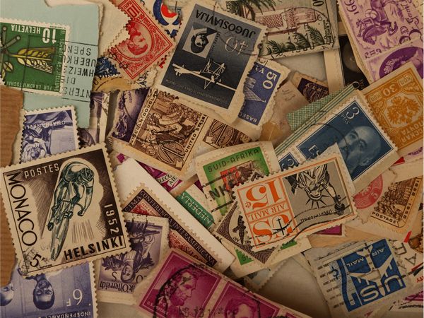 Lotto di curiosit d'epoca  - Asta L'Arte di Arredare - Associazione Nazionale - Case d'Asta italiane