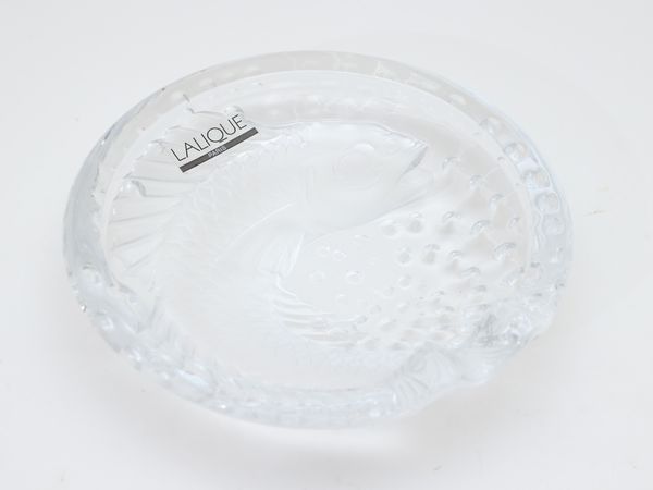 Posacenere Poisson in cristallo Lalique  - Asta L'Arte di Arredare - Associazione Nazionale - Case d'Asta italiane