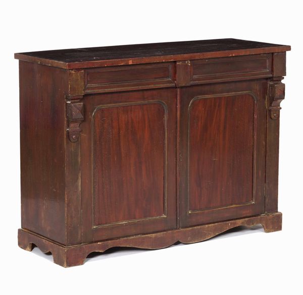 Credenza vittoriana in mogano a due ante  - Asta Antiquariato febbraio - Associazione Nazionale - Case d'Asta italiane